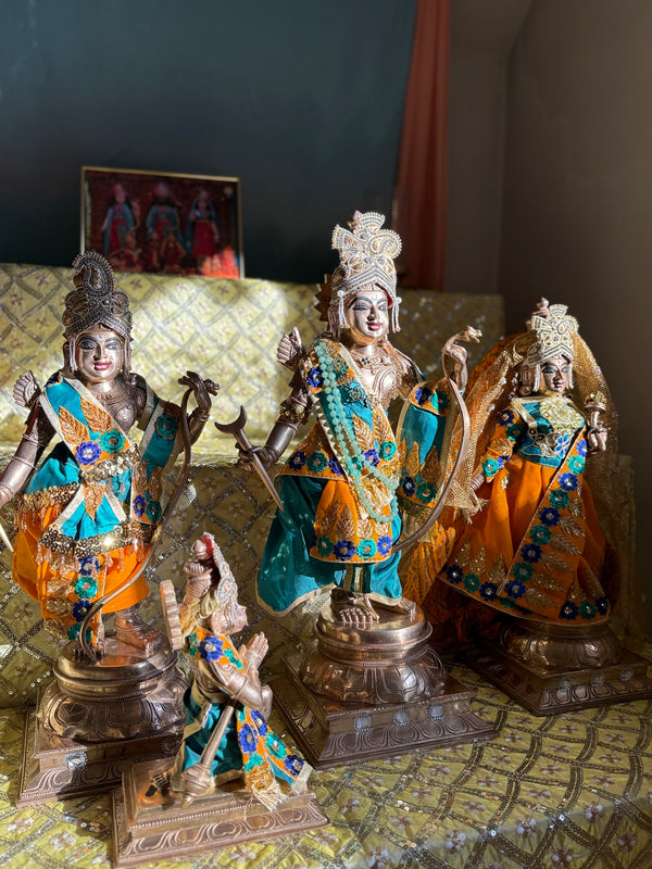 Tempel im Adhokshaja Dham Ashram